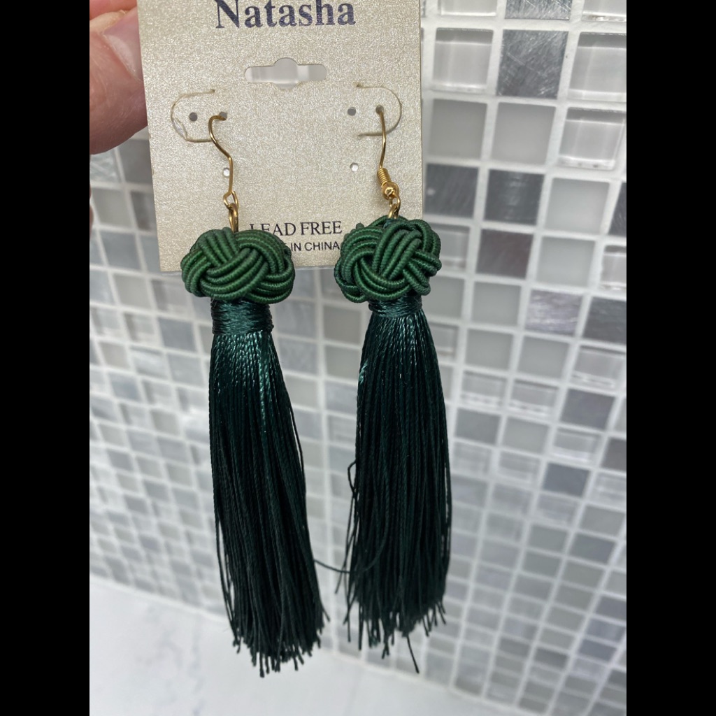 Natasha Nwt Green Braid Tassels Earrings 4 26$